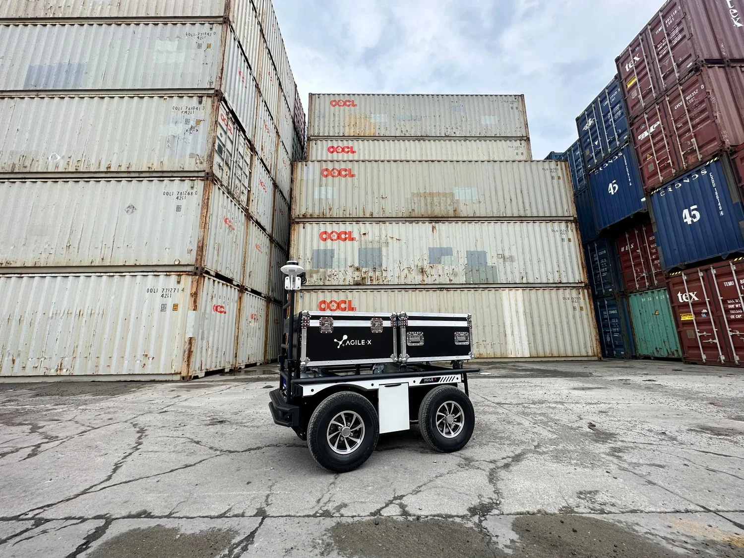 Robot Mobile Automatisation Industrielle Titan Agilex - Image 4