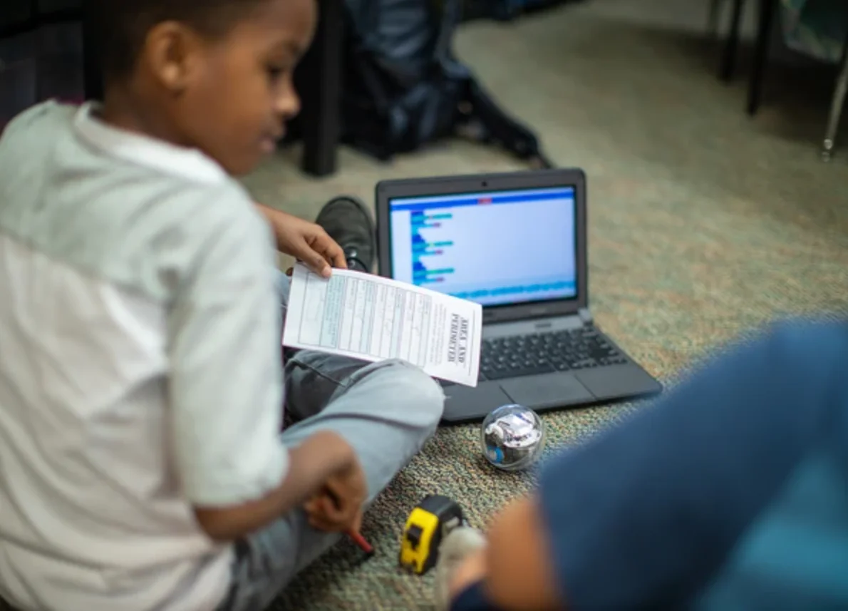 Robot programmation télécommandé éducatif Sphero BOLT - Image 2