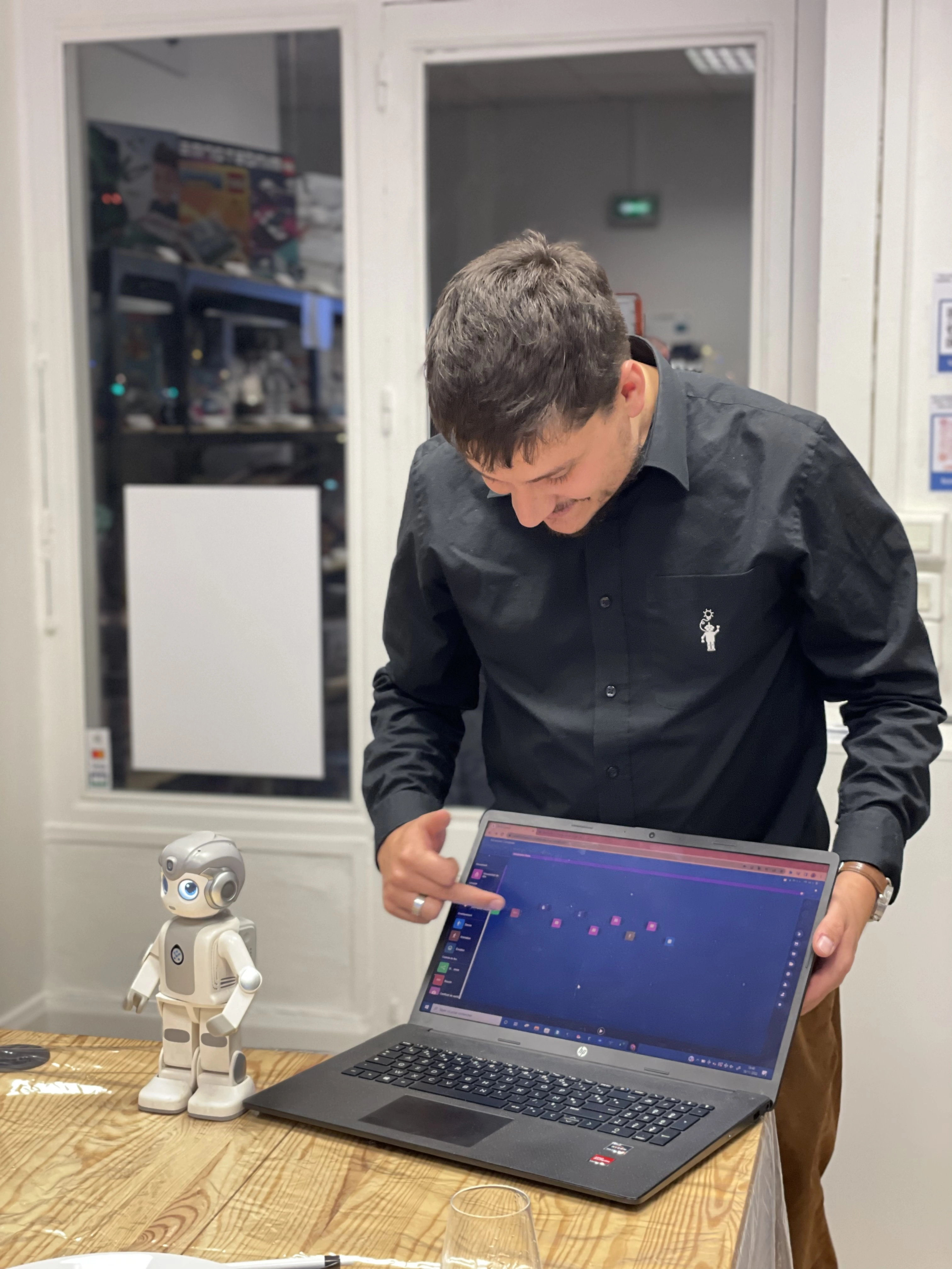 Apérobot Robot Robin 2023