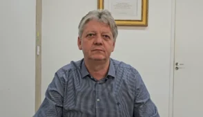 Tarifaço dos EUA paralisa exportações de carne no MS, alerta secretário Jaime Verruck