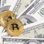 Bitcoin cai mais de 4% com nova onda de aversão a risco global