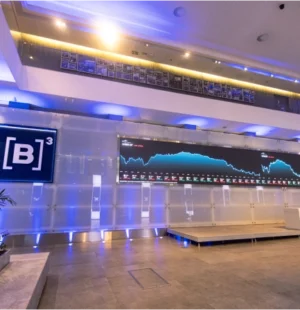 Entrada de um dos prédios da Bolsa de Valores/B3