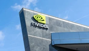 fachada de prédio com logo da Nvidia