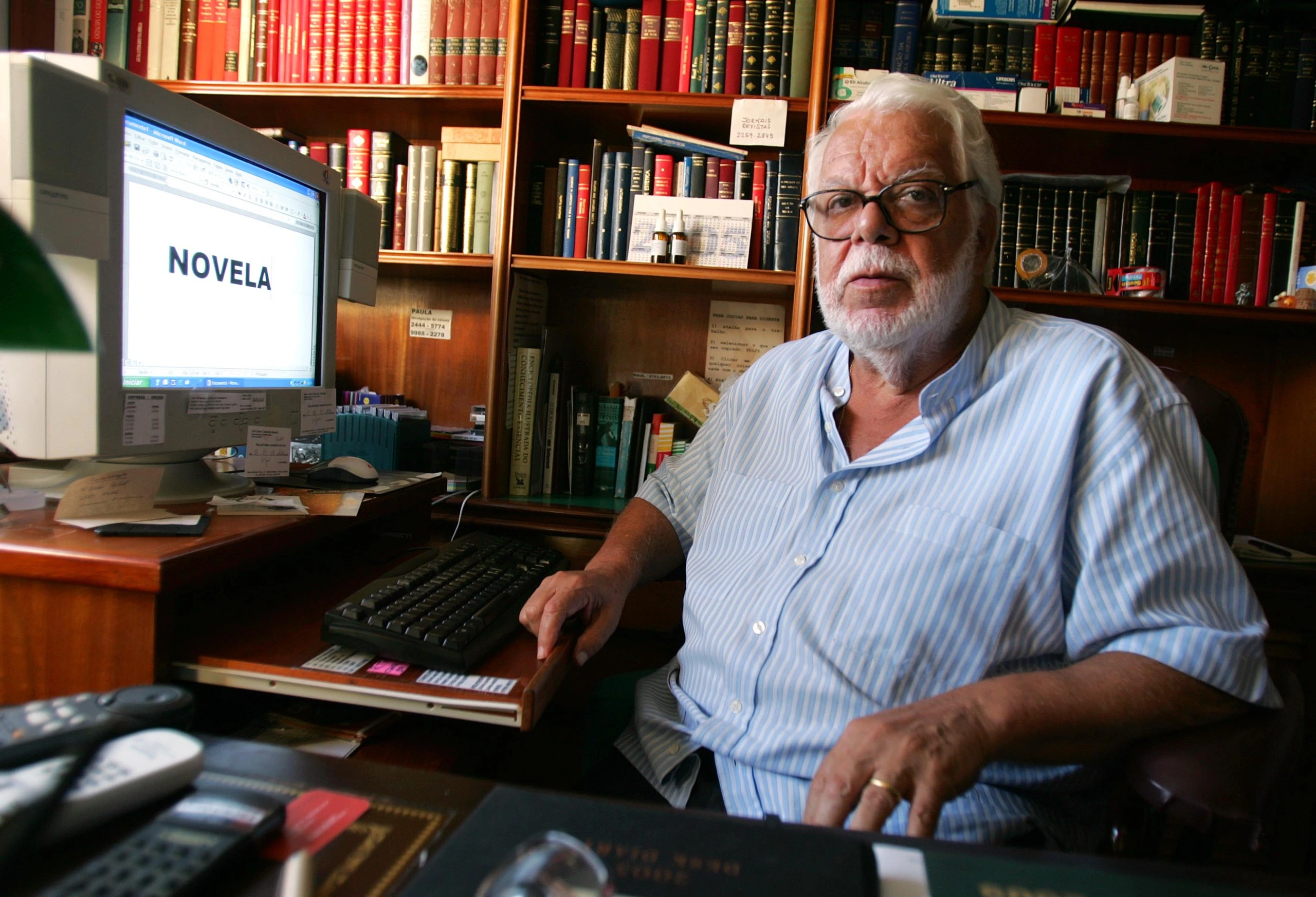 Morre o novelista Manoel Carlos, aos 92 anos de idade