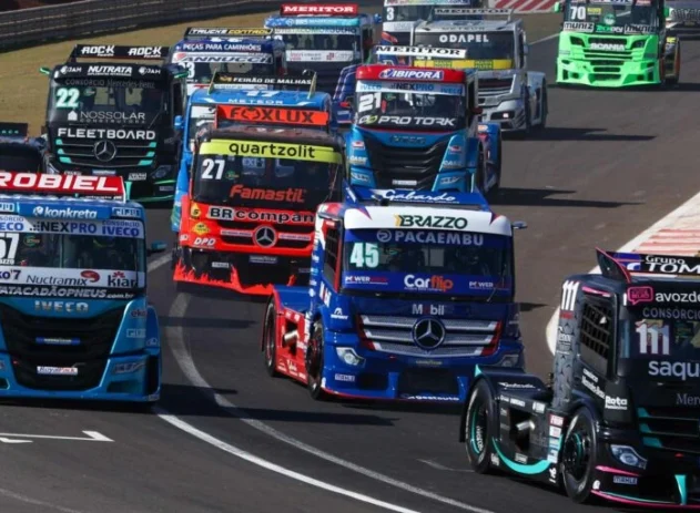 A Copa Truck passará a utilizar, a partir desta temporada, o biocombustível BHB-1, 100% renovável e produzido no Brasil, desenvolvido pela BH Bivant. A mudança marca a estreia da categoria como a primeira do mundo de caminhões pesados a operar integralmente com biocombustível, segundo o presidente da empresa, Erasmo Batistella – que também é um dos notáveis do Times Brasil - Licenciado Exclusivo CNBC.