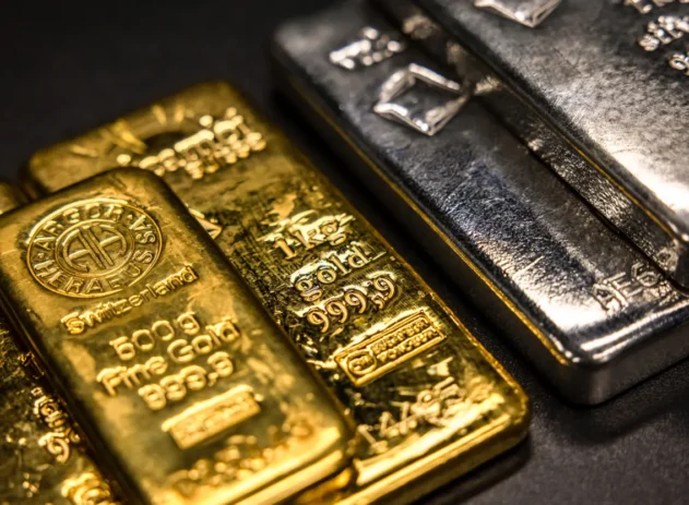 Barras de ouro e prata