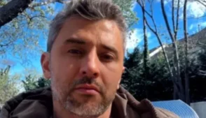 O influenciador brasileiro Junior Pena