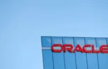 Fachada com logo da Oracle