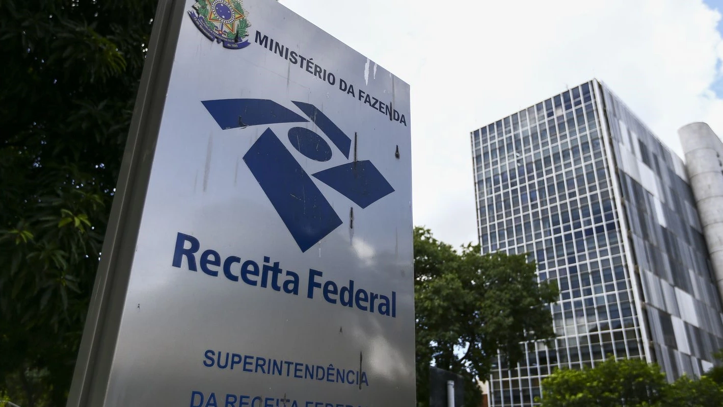 STF determina afastamento de servidores da Receita por acesso ilegal a dados sigilosos