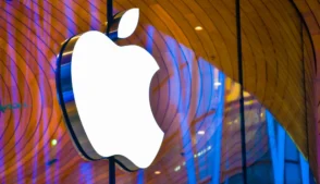 Fachada espelhada com logo da Apple