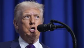 O presidente norte-americano Donald Trump discursa durante uma reunião do Conselho da Paz no Instituto da Paz dos Estados Unidos, em Washington (DC), nesta quinta-feira, 19 de fevereiro de 2026.