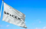 bandeira com logo spacex