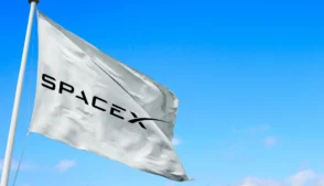 bandeira com logo spacex