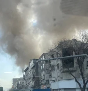 Os Estados Unidos e Israel atacaram de forma conjunta o Irã neste sábado (28).