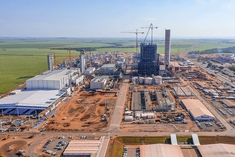 A unidade paulista da Bracell, em Lençóis Paulista