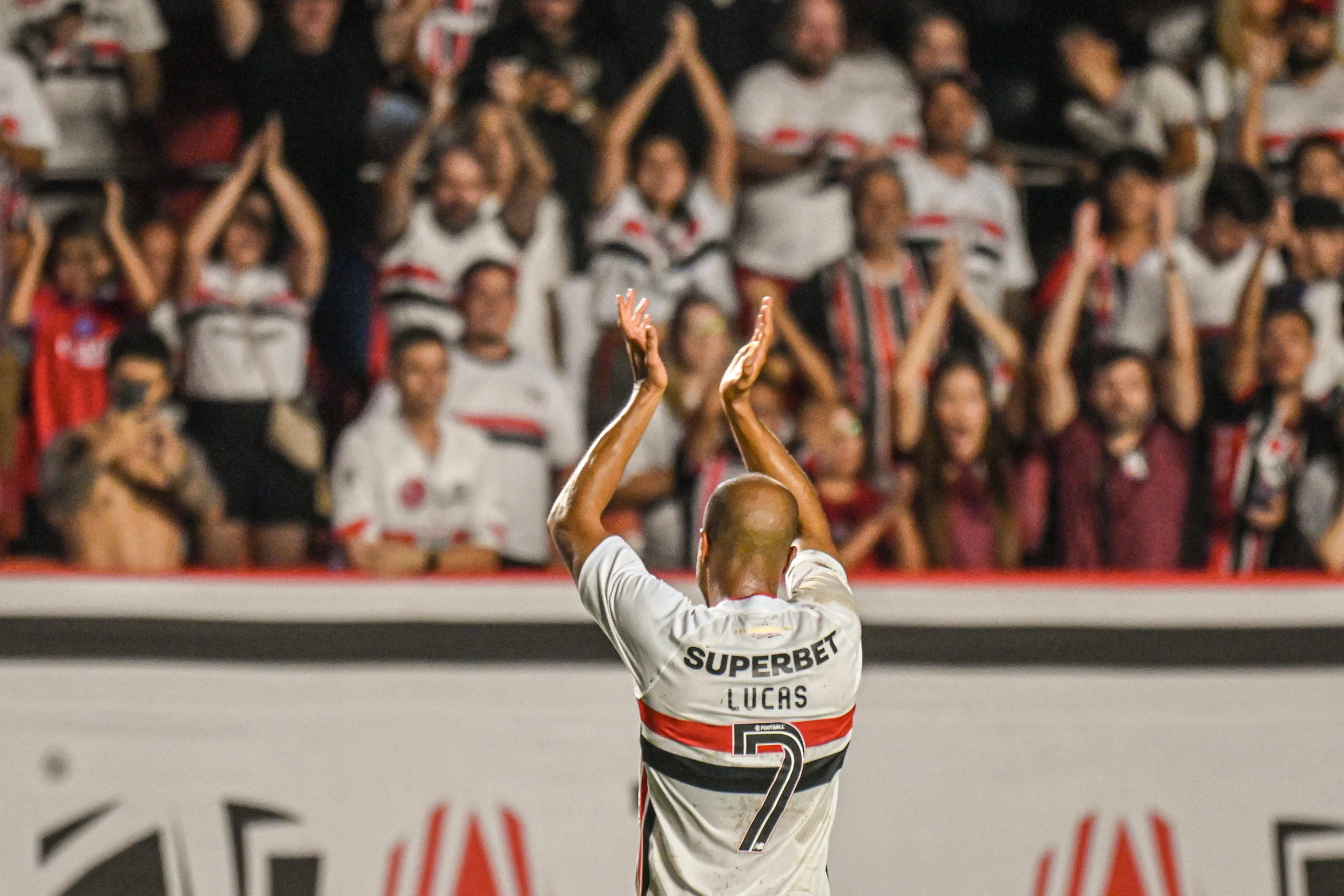 São Paulo FC tem recorde de faturamento com R$ 1 bilhão e reduz dívida em balanço