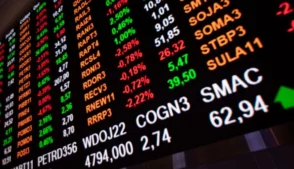 A perspectiva de uma pausa na guerra no Oriente Médio impulsiona o Ibovespa nesta quarta-feira (24), em um pregão de agenda esvaziada, levando o índice a oscilar cerca de 3.200 pontos entre mínima e máxima, alcançando a região dos 185 mil pontos. O movimento acompanha o bom humor nos mercados globais.