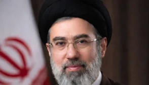 O novo líder supremo do Irã, aiatolá Mojtaba Khamenei, passou a ter uma conta verificada na rede social X, plataforma controlada pelo bilionário Elon Musk.