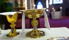 A primeira-ministra da Itália, Giorgia Meloni, condenou a ação da polícia israelense que impediu o Patriarca Latino de Jerusalém de celebrar a missa de Domingo de Ramos na cidade.