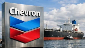 O mercado futuro de petróleo ainda não incorporou totalmente a dimensão da disrupção na oferta global provocada pelo fechamento do Estreito de Ormuz, afirmou nesta segunda-feira o CEO da Chevron, Mike Wirth.