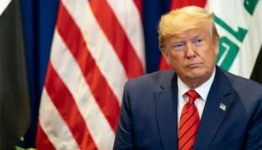 O presidente dos Estados Unidos, Donald Trump, afirmou nesta quinta-feira (26), em publicação no Truth Social, que decidiu pausar por 10 dias o período de destruição de uma usina de energia, atendendo a um pedido do governo iraniano.