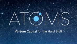 O fundador da Uber e ex-CEO da companhia, Travis Kalanick, anunciou nesta sexta-feira (13) que renomeou sua mais recente empresa para Atoms e afirmou que está expandindo suas atividades para além do setor de alimentação, passando a atuar também nas áreas de mineração e transporte.