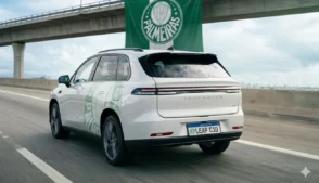 O time anunciou parceria com a Leapmotor, que passará a exibir sua marca nas costas das camisas do time profissional masculino e feminino.