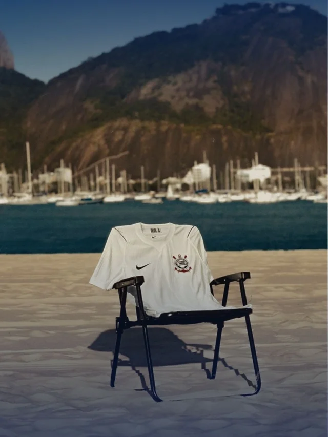 Corinthians lança novas camisas inspiradas na Invasão de 1976; veja quanto custam os modelos