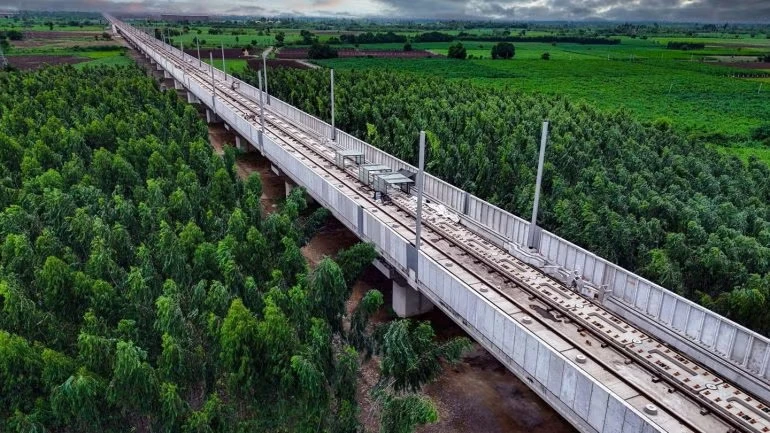 Trem-bala da índia entra em disputa após acusações de atraso; veja o que aconteceu