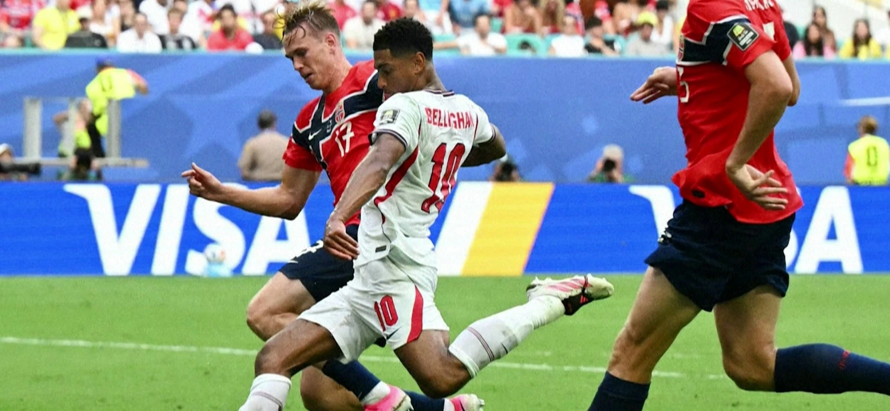 Inglaterra anula Haaland, bate a Noruega e vai às semifinais da Copa; Argentina abre o placar e Suíça empate