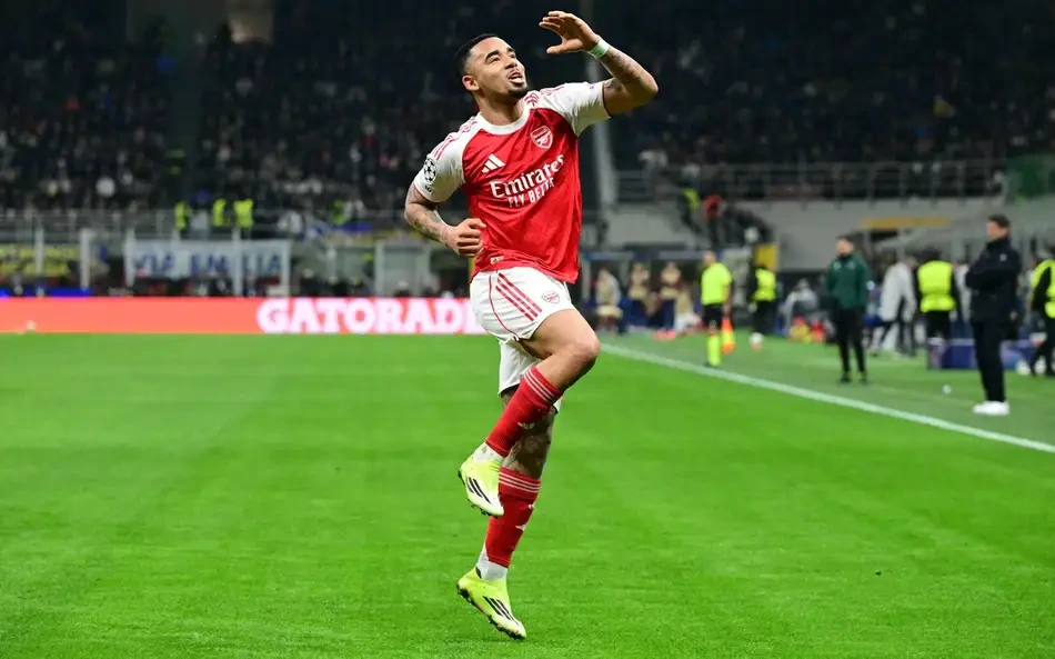 Barcelona avança por Gabriel Jesus em negociação que pode movimentar milhões