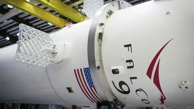 Foguete da SpaceX caiu na Lua, mas quase ninguém viu o impacto; entenda o que aconteceu