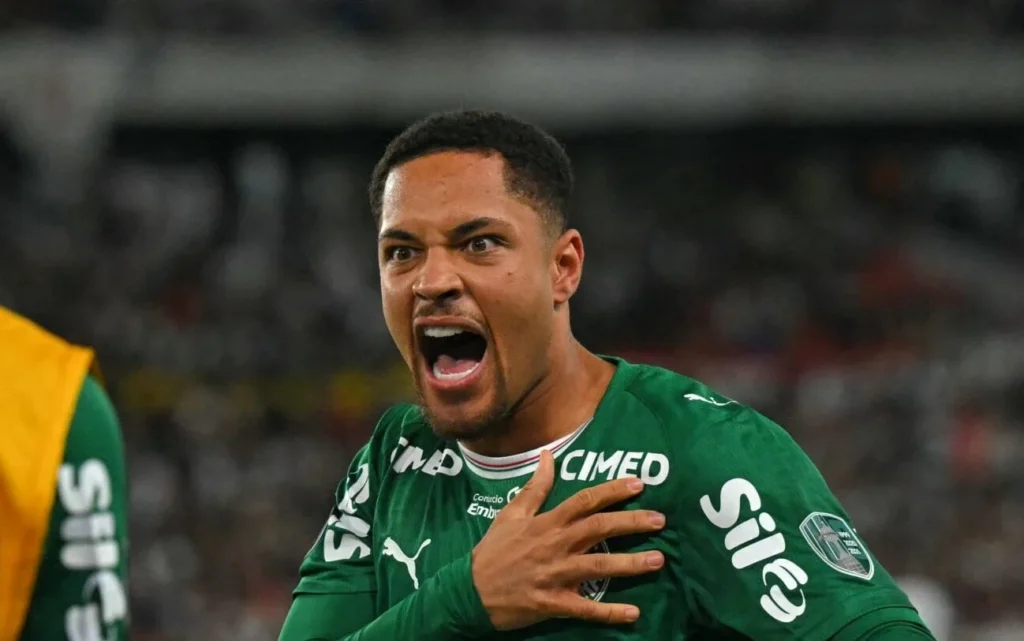 Dupla do Palmeiras vale R$ 630 milhões e lidera lista de jogadores mais valiosos
