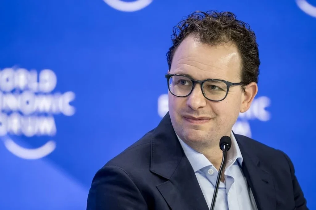 Dario Amodei, da Anthropic, recebeu mais de US$ 18 milhões em um único ano