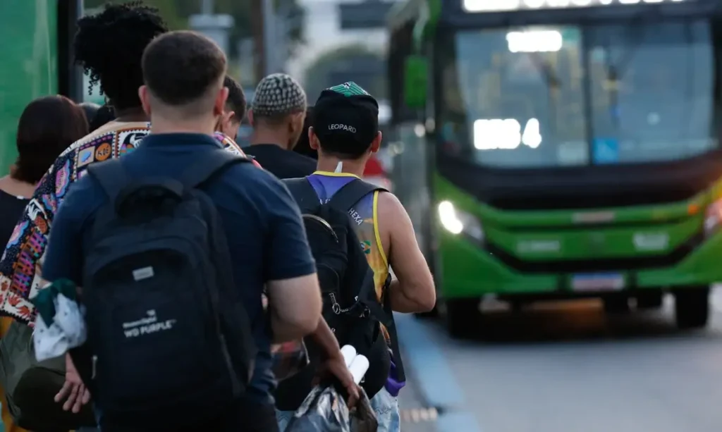 DECISÃO 2026: transporte público é gratuito no 2º turno das eleições?