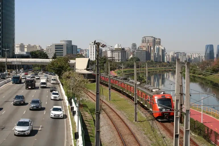 DECISÃO 2026: transporte público será gratuito em São Paulo nos dias de votação