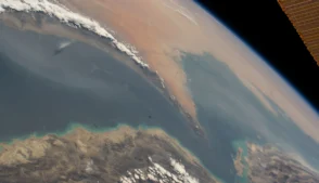 Vista do Estreito de Ormuz a partir da Estação Espacial Internacional