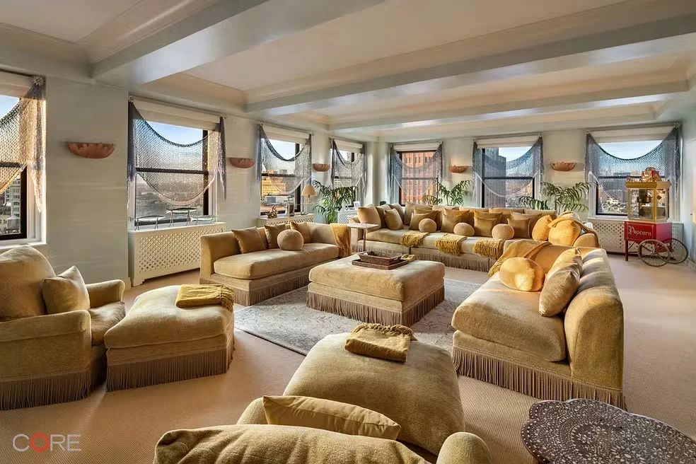 Cobertura triplex de Mariah Carey é colocada à venda por mais de R$ 137 milhões