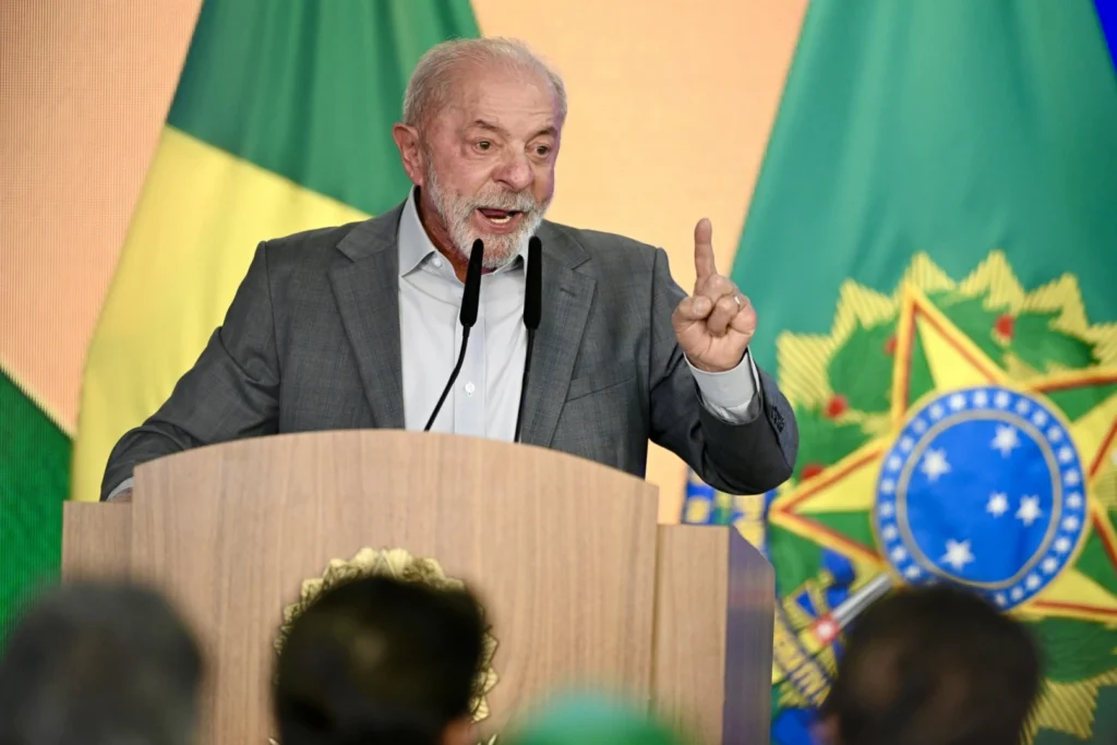 DECISÃO 2026: quantos votos Lula e Flávio ganharam entre o 1º e o 2º turno das eleições?