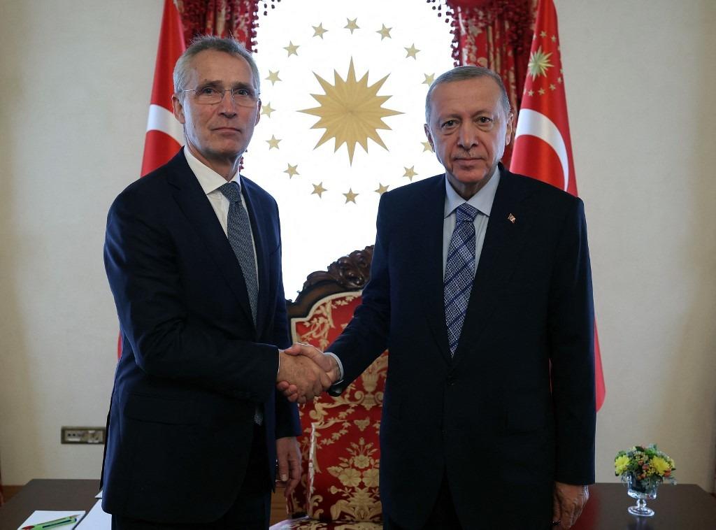 NATO chief urges Türkiye to lift opposition to Sweden’s joining