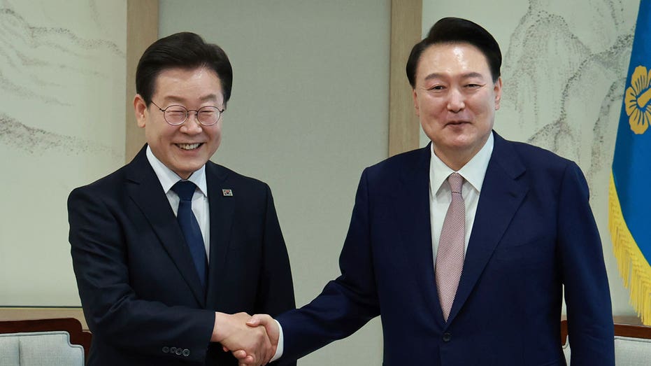 南韓反對黨領袖敦促總統接受對妻子及高級官員的調查