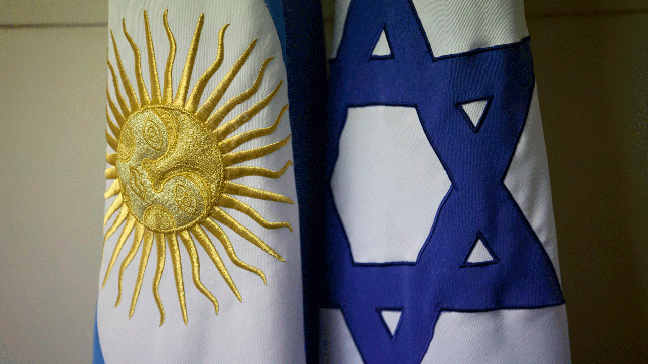 阿根廷法院指控伊朗和真主黨在1994年對猶太中心的致命爆炸襲擊中負責