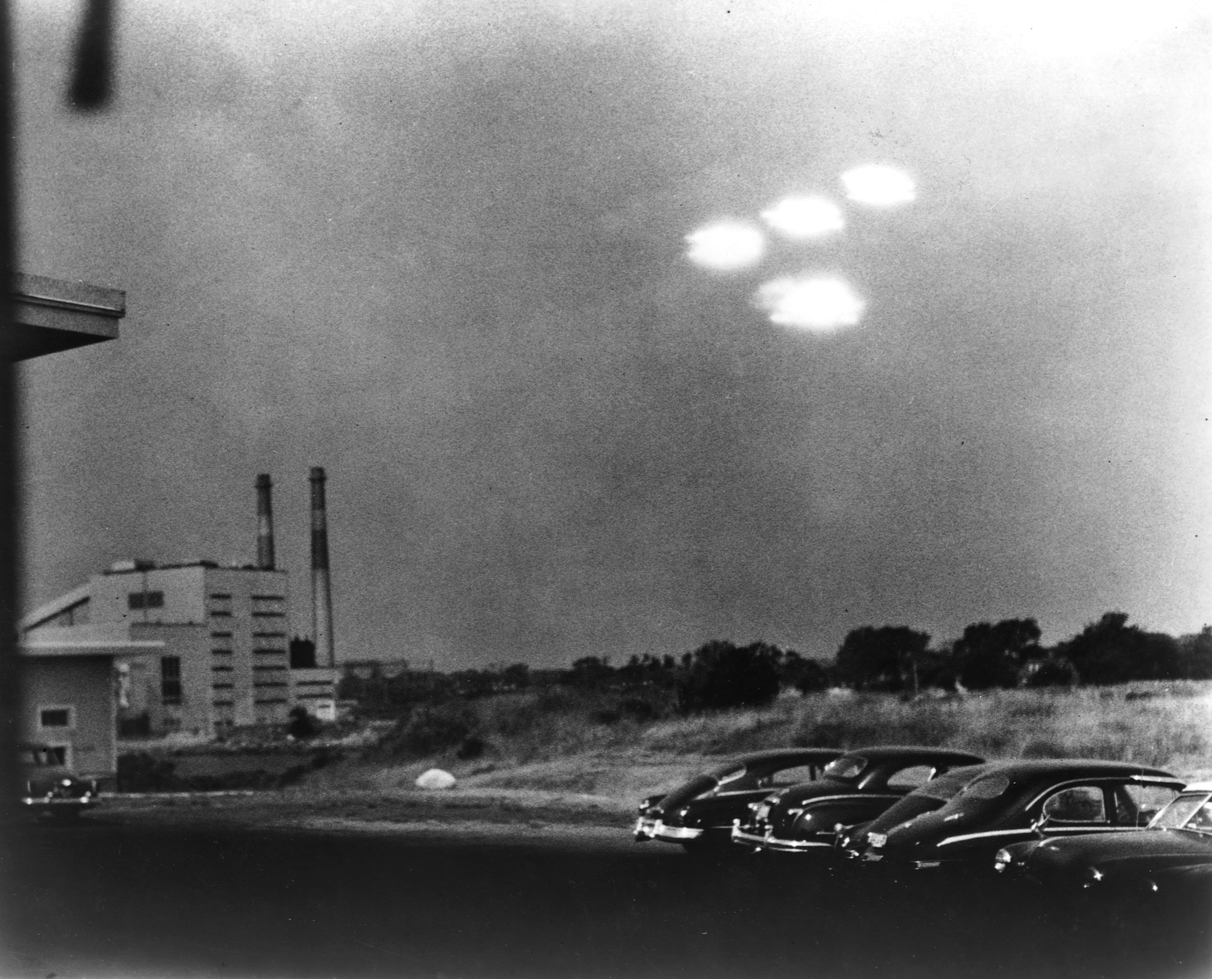 UFOs over Salem, Massachusetts