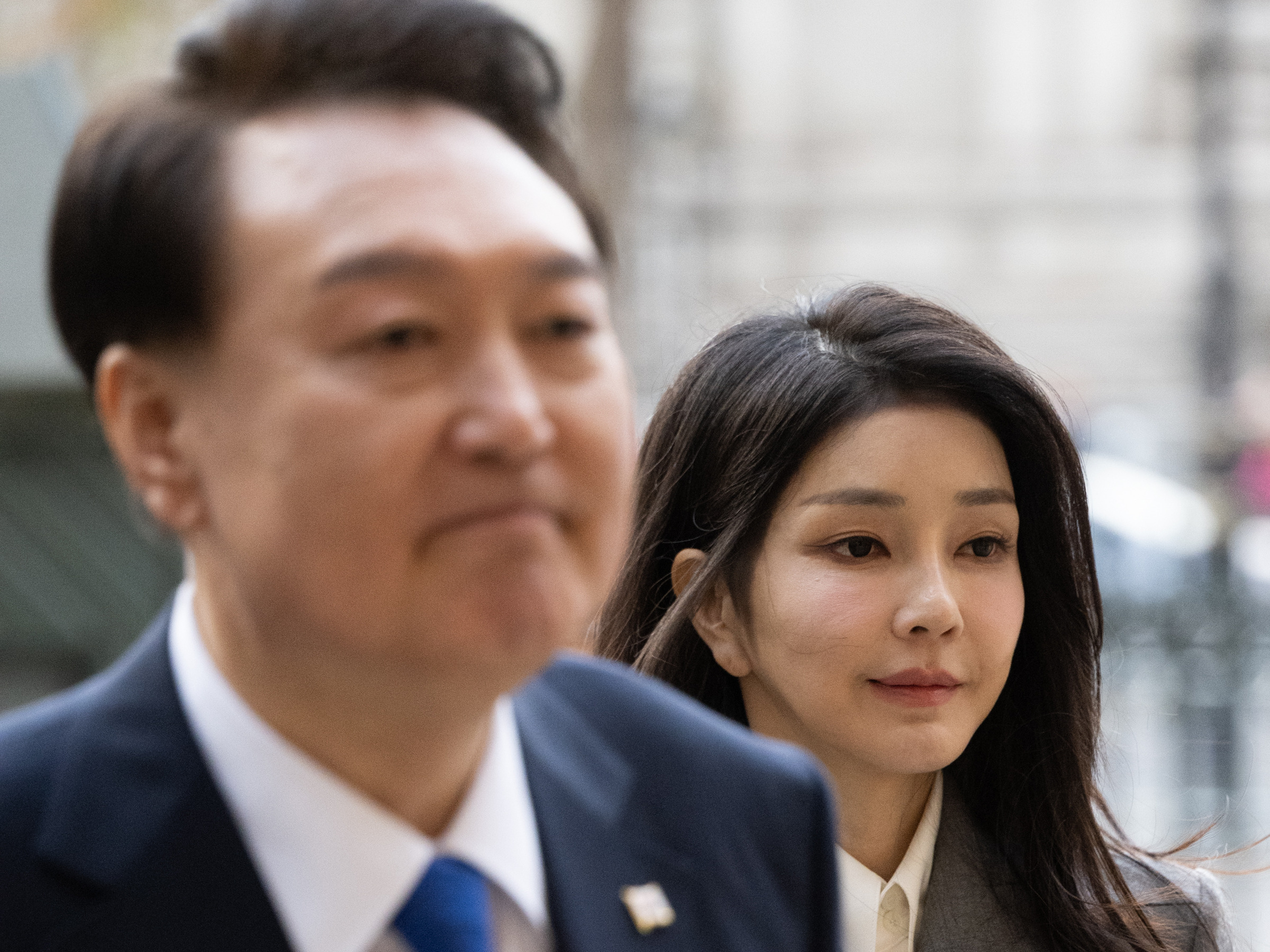 2023年,韩国总统尹锡悦和第一夫人金建熙在英国国事访问期间。