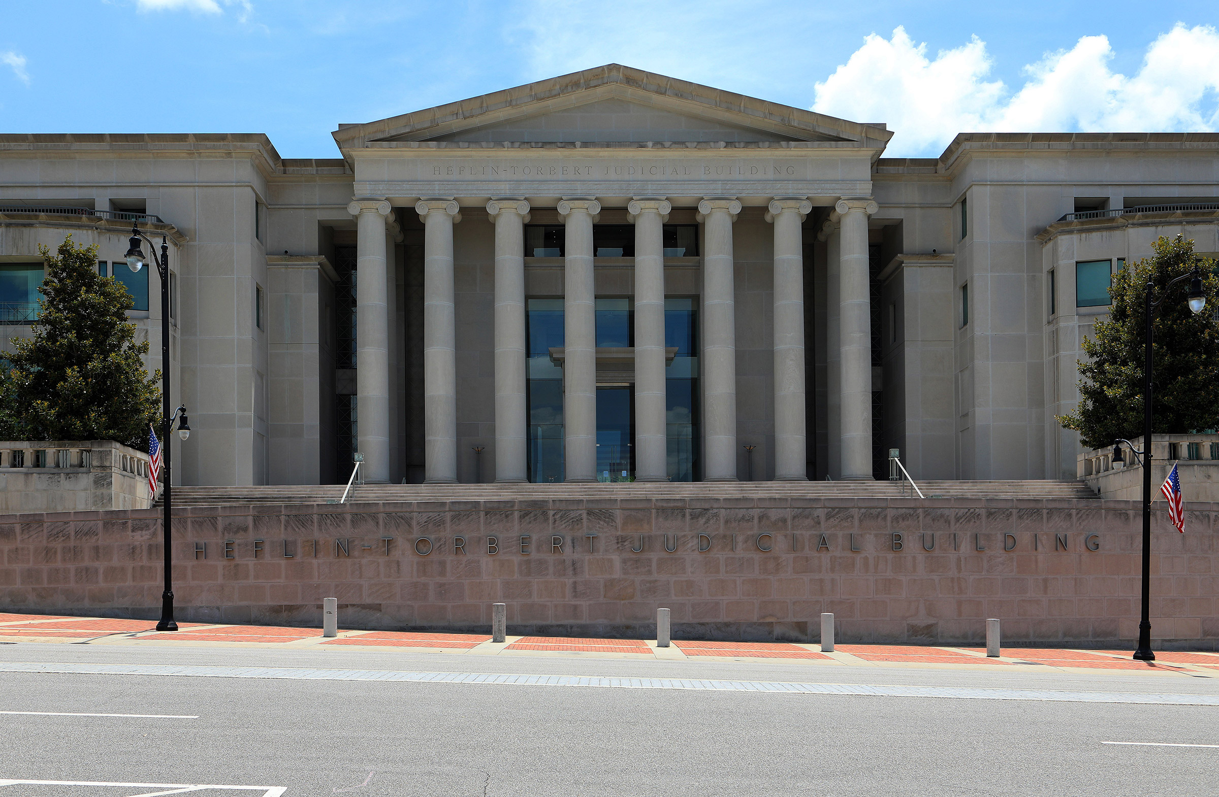 阿拉巴马州蒙哥马利最高法院,2018年7月6日。
