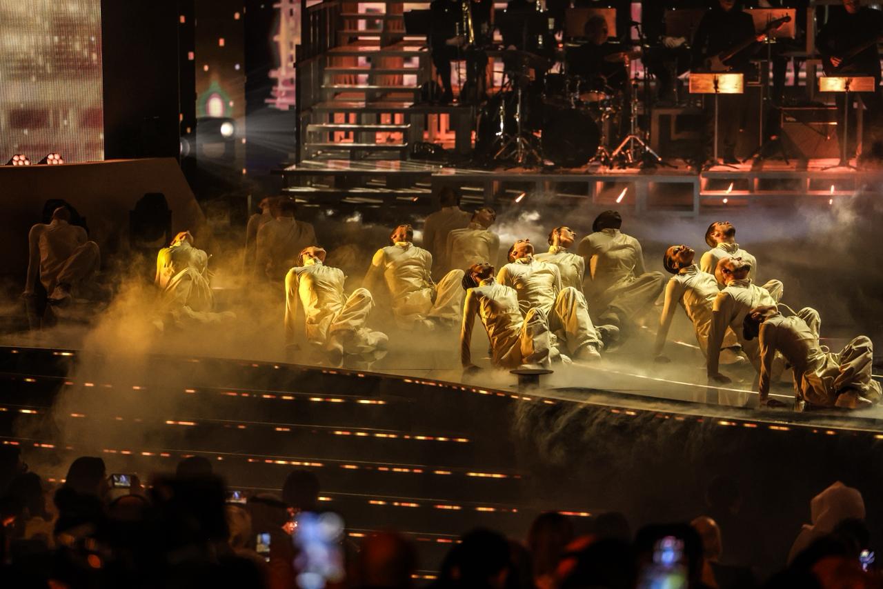 在图尔基·阿勒谢赫阁下的出席下，作为“利雅得季”活动的一部分，第六届“欢乐奖”汇聚并表彰了来自全球的杰出明星