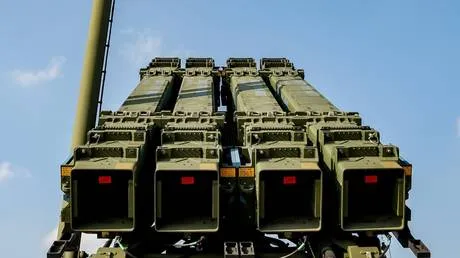 華沙的「愛國者」賭局：秘密軍援烏克蘭，波蘭國防與盟友信任的雙重考驗