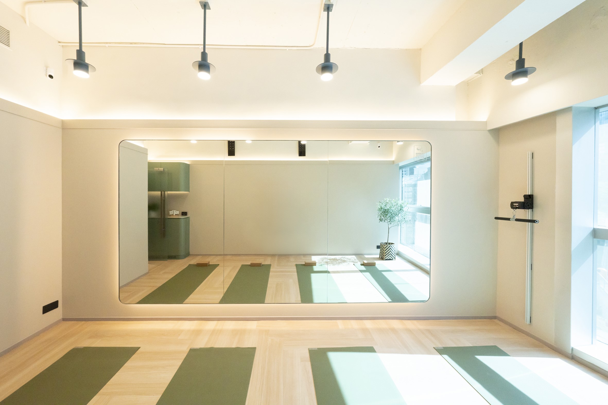 Studio Kecergasan Yoga Pilates Hong Kong