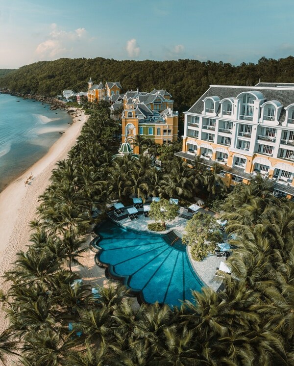 Nestled by Khem Beach of Phu Quoc, Vietnam JW Marriott Phu Quoc is a luxury haven with a unique 19th-century Lamarck University concept