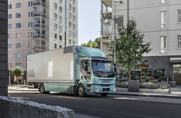 Volvo Trucks FL-E Logistic